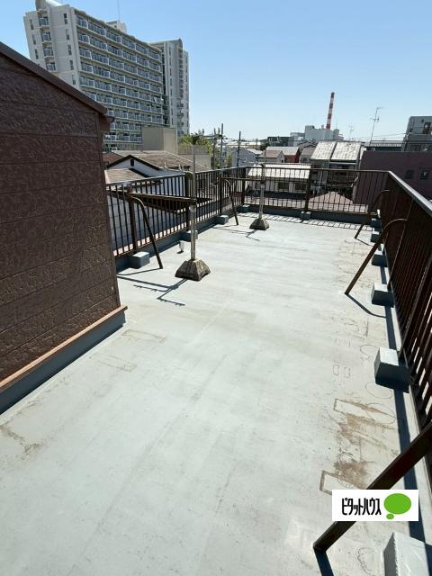 大阪市大正区平尾一戸建 バルコニー