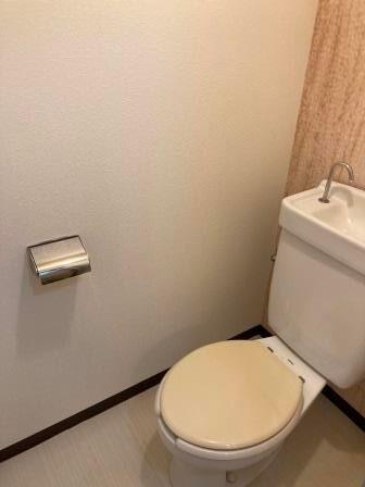栄平尾マンション トイレ