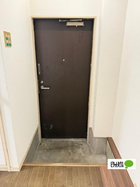 北村マンション 玄関