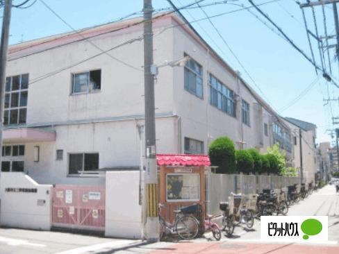 大阪市立三軒家西幼稚園：99m