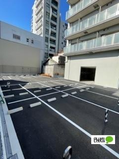 エスリード大阪リエート（1203） 駐車場