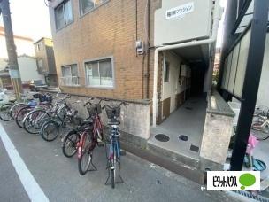 昭和マンション（101） 駐車場