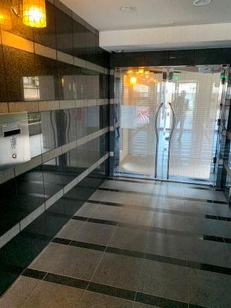 サンコーヴァンテアンⅡ三軒家 ロビー