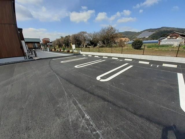 グランシーダ　Ａ（101） 駐車場