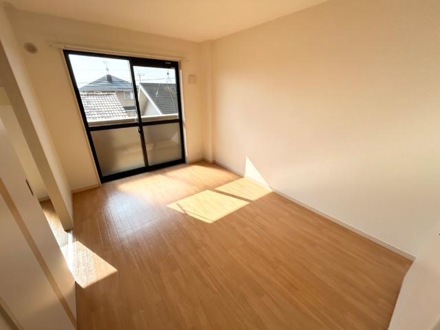 シャインブルー 部屋画像