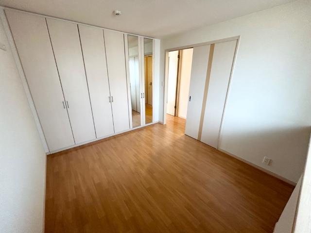 シャインブルー 部屋画像