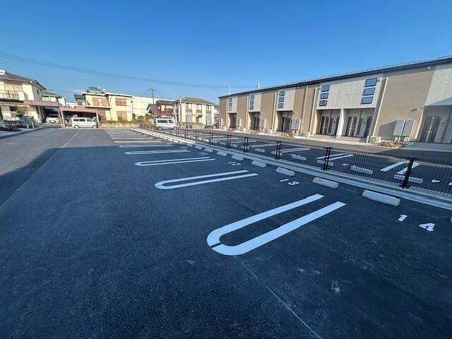 フィールドタウン（104） 駐車場