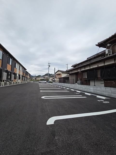 ＲＯＳＡ　Ⅲ（104） 駐車場