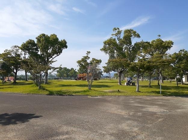 小郡運動公園：910m