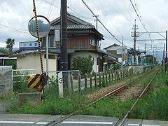 西鉄　上浦駅：2100m