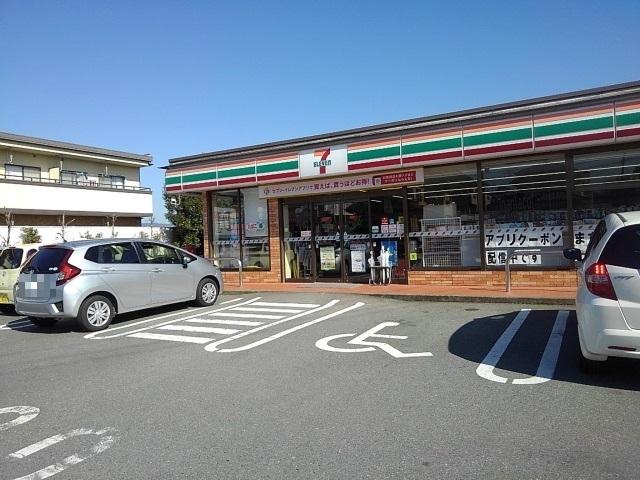 セブンイレブン小郡三国が丘店：780m