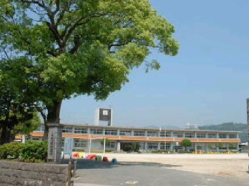 千年小学校：370m