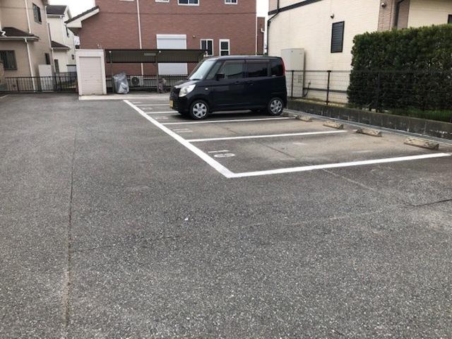 グリーンヒルズ三国が丘Ⅱ　A棟（102） 駐車場