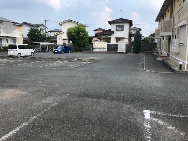 ボヌール和　B棟（207） 駐車場