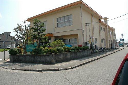 幼保連携型認定こども園カルメン幼：702m