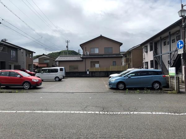 奥村駐車場 外観