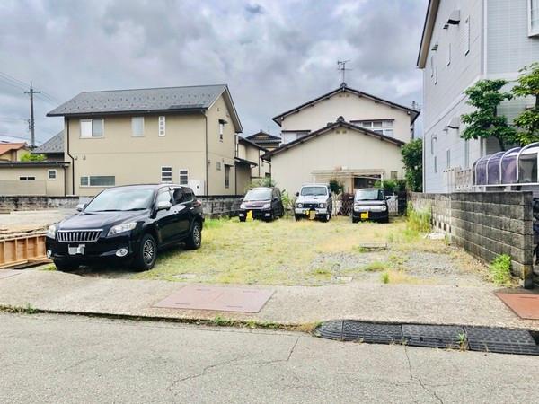 吉川パーキング 物件画像