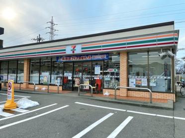 セブンイレブン野々市扇が丘店：544m