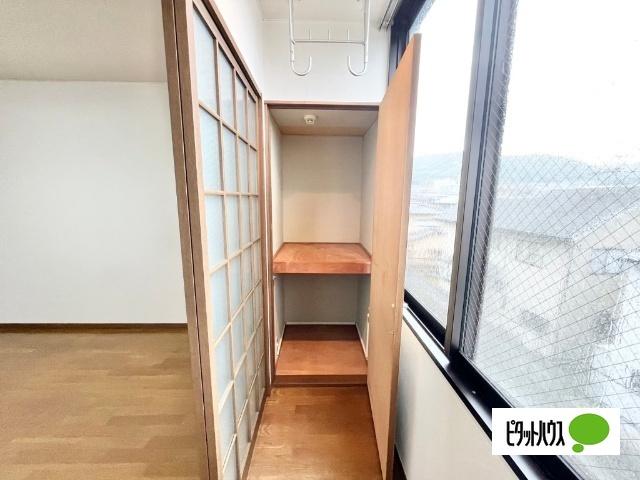 ミストラル高尾（306） 収納