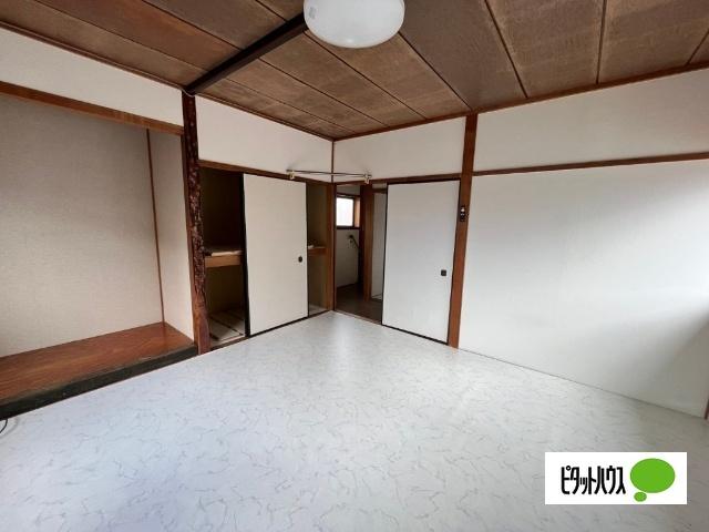 久安1丁目貸家 部屋画像