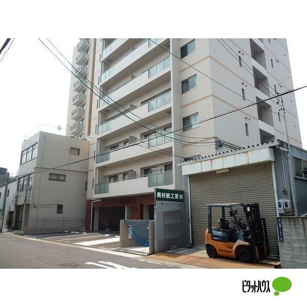 プライムコート（0802） 駐車場