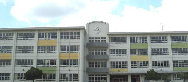 名古屋市立庄内小学校：491m
