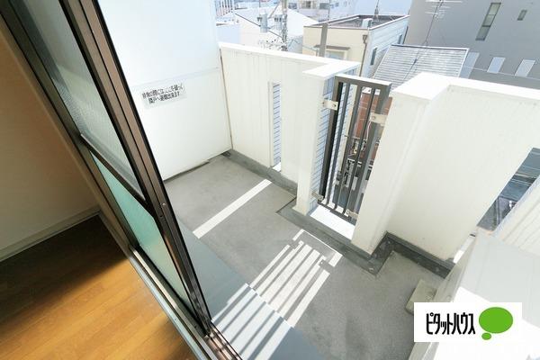 シャンボールⅡ西村（5C） バルコニー
