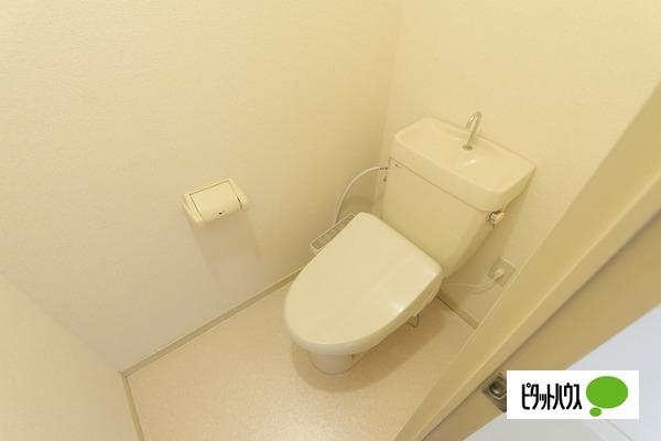 シャンボールⅡ西村（5C） トイレ