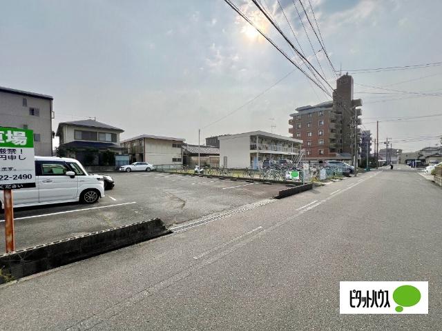 坂巻パーキング 駐車場