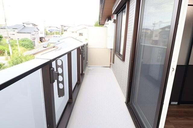 Pont de pierre（302） バルコニー