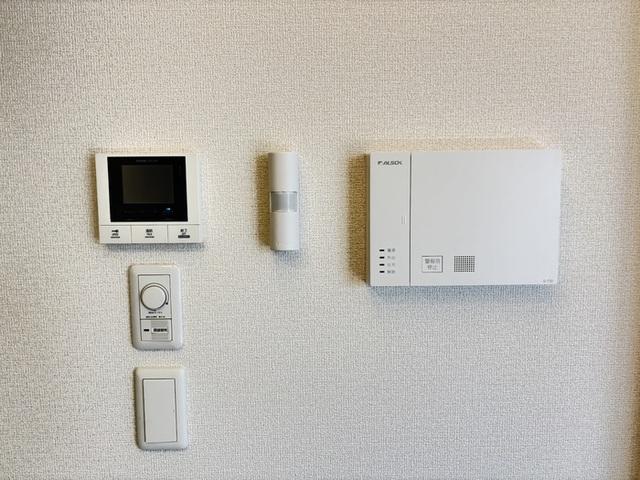 D-ROOM伊賀駅東（102） セキュリティ