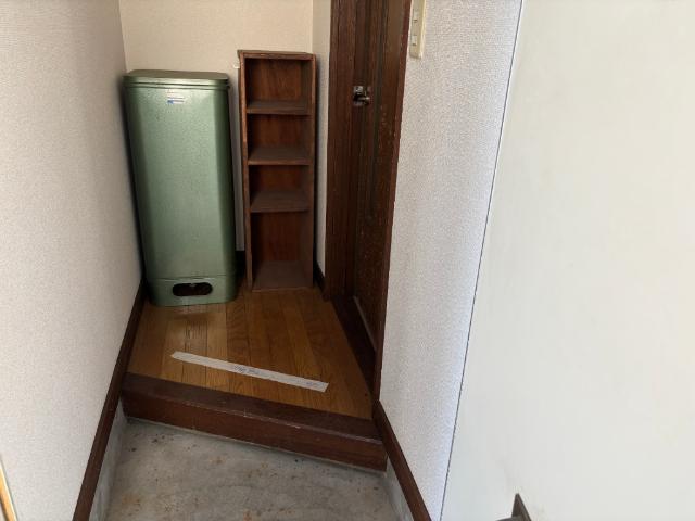 プレステージ長橋（202） 玄関