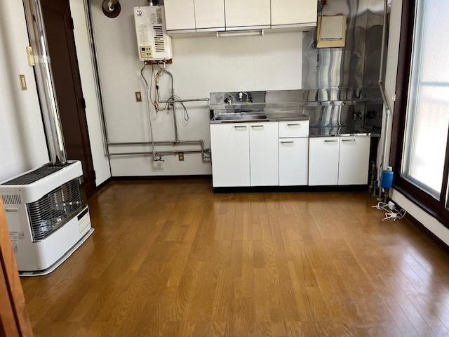 apartment 高島１丁目