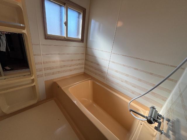 余市町富沢町６丁目店舗付き住居（0） バス／シャワー