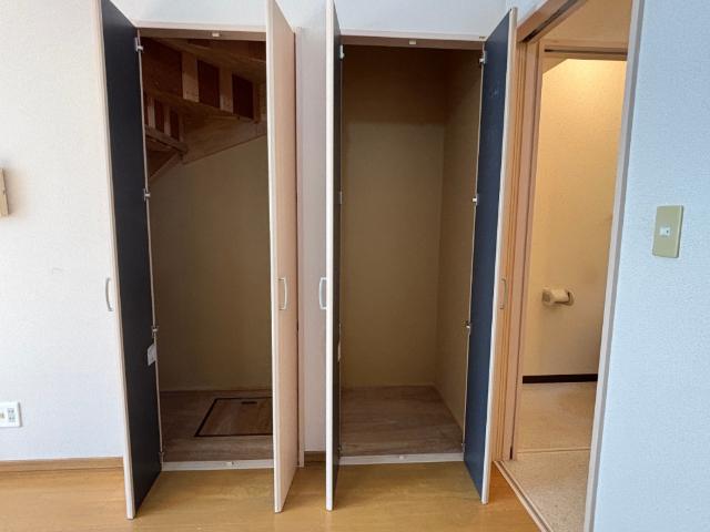 メゾントワベール（105） 収納