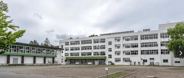 小樽市立長橋小学校：1589m