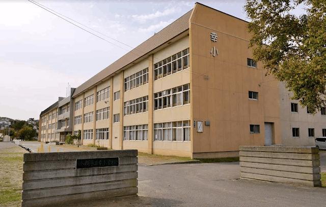 小樽市立幸小学校：164m