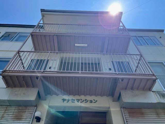 ヤナセマンション（301） エントランス