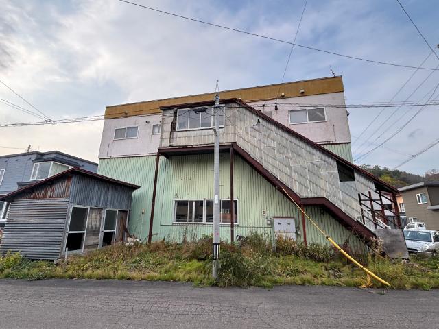余市町共同住宅（1） エントランス