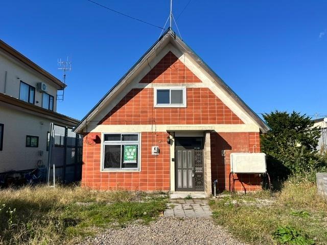 余市駅より徒歩15分 築60年11ヶ月 2階建の賃貸物件