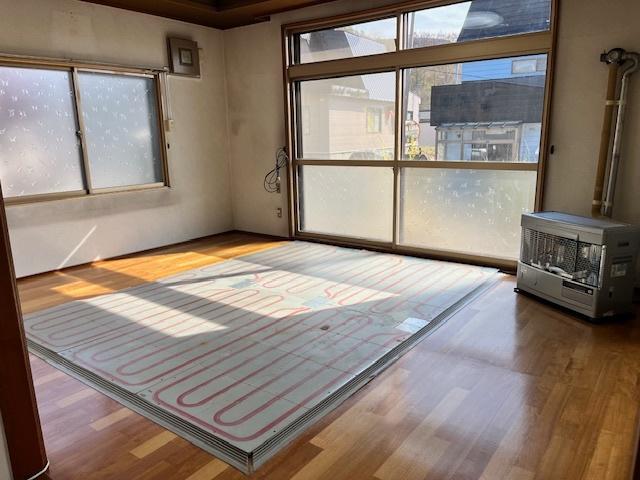 塩谷２丁目戸建 リビング