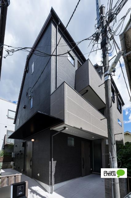 新宿区富久町戸建て（1F） 外観