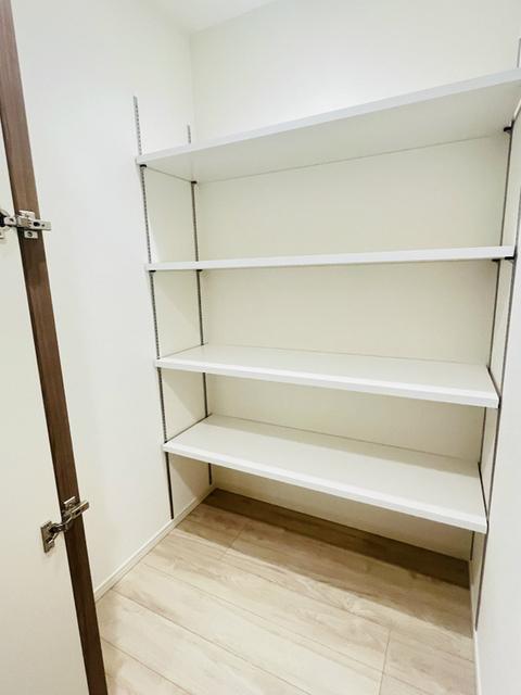 THE MAYFAIR（402） 収納