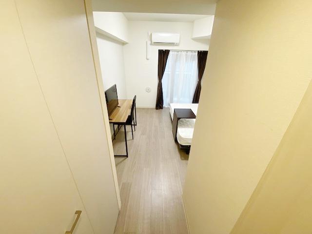 プレサンスジェネ浅草EAST（310） 室内