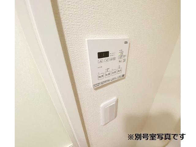 プレサンスジェネ浅草EAST（1001） 室内
