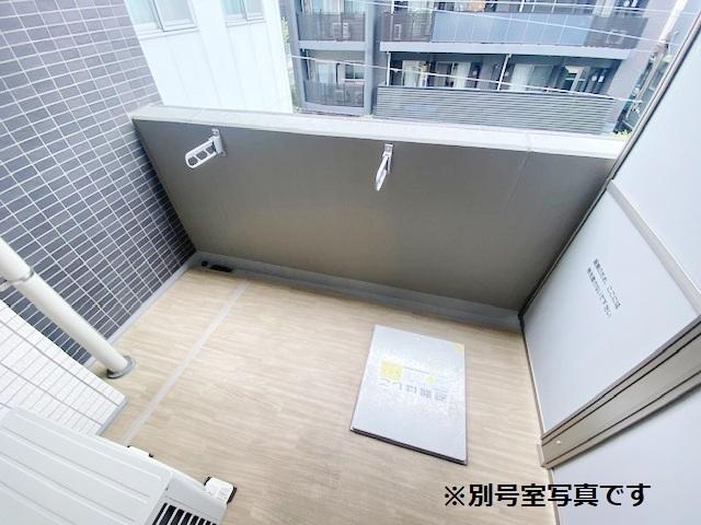 プレサンスジェネ浅草EAST（1001） 室内