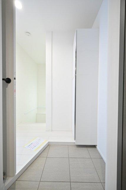 Ｔｈｅ　Ｒｅｓｉｄｅｎｃｅ　Ｎｉｈｏｎｂａｓｈｉ 玄関