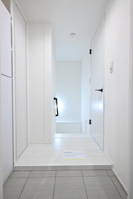Ｔｈｅ　Ｒｅｓｉｄｅｎｃｅ　Ｎｉｈｏｎｂａｓｈｉ 玄関