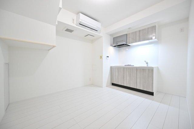 Ｔｈｅ　Ｒｅｓｉｄｅｎｃｅ　Ｎｉｈｏｎｂａｓｈｉ リビング