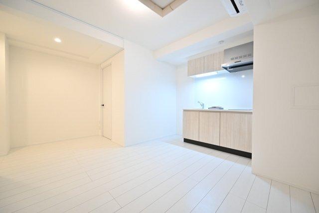 Ｔｈｅ　Ｒｅｓｉｄｅｎｃｅ　Ｎｉｈｏｎｂａｓｈｉ リビング